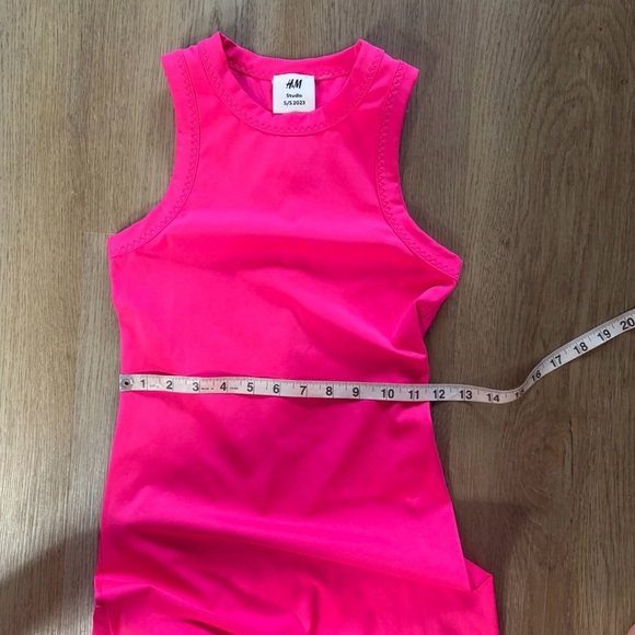 H&M Vibrant Pink Maxi Dress - Picture 10 of 13